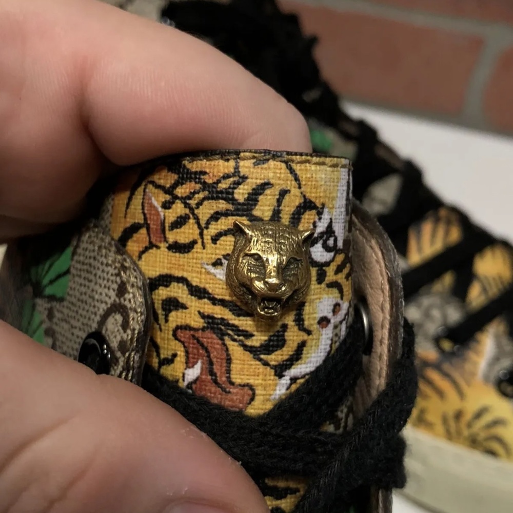 Gucci GG Bengal Sneakers - Picture 5 of 8